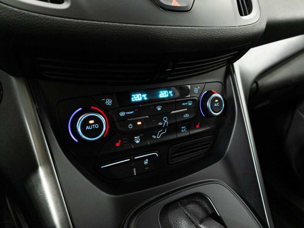 Ford Kuga с пробегом — 2018 год. Фото: #14