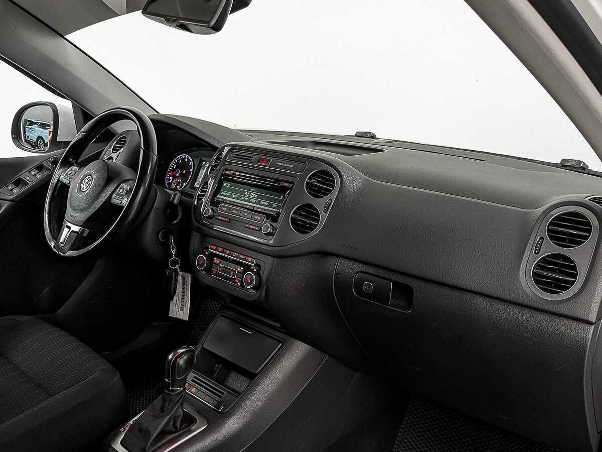 Volkswagen Tiguan с пробегом — 2013 год. Фото: #10