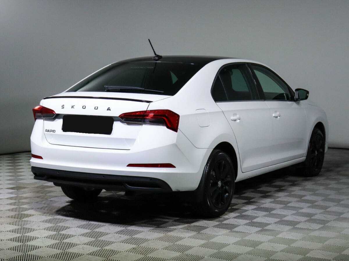 Skoda Rapid с пробегом — 2022 год. Фото: #4