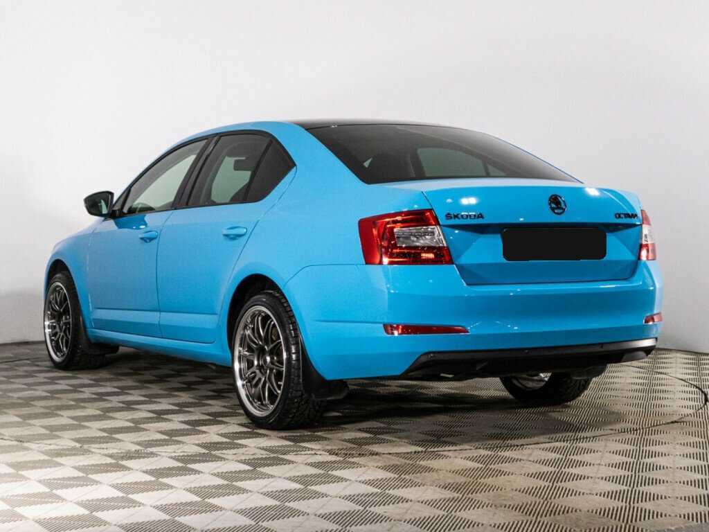 Skoda Octavia с пробегом — 2015 год. Фото: #6