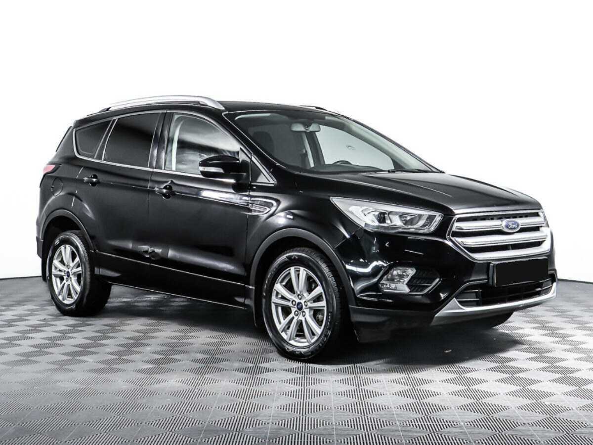 Ford Kuga с пробегом — 2017 год. Фото: #2