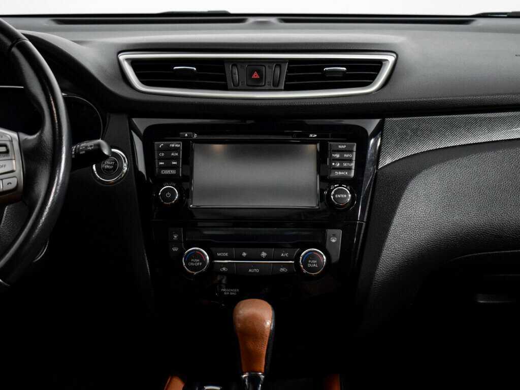 Nissan X-Trail с пробегом — 2015 год. Фото: #15
