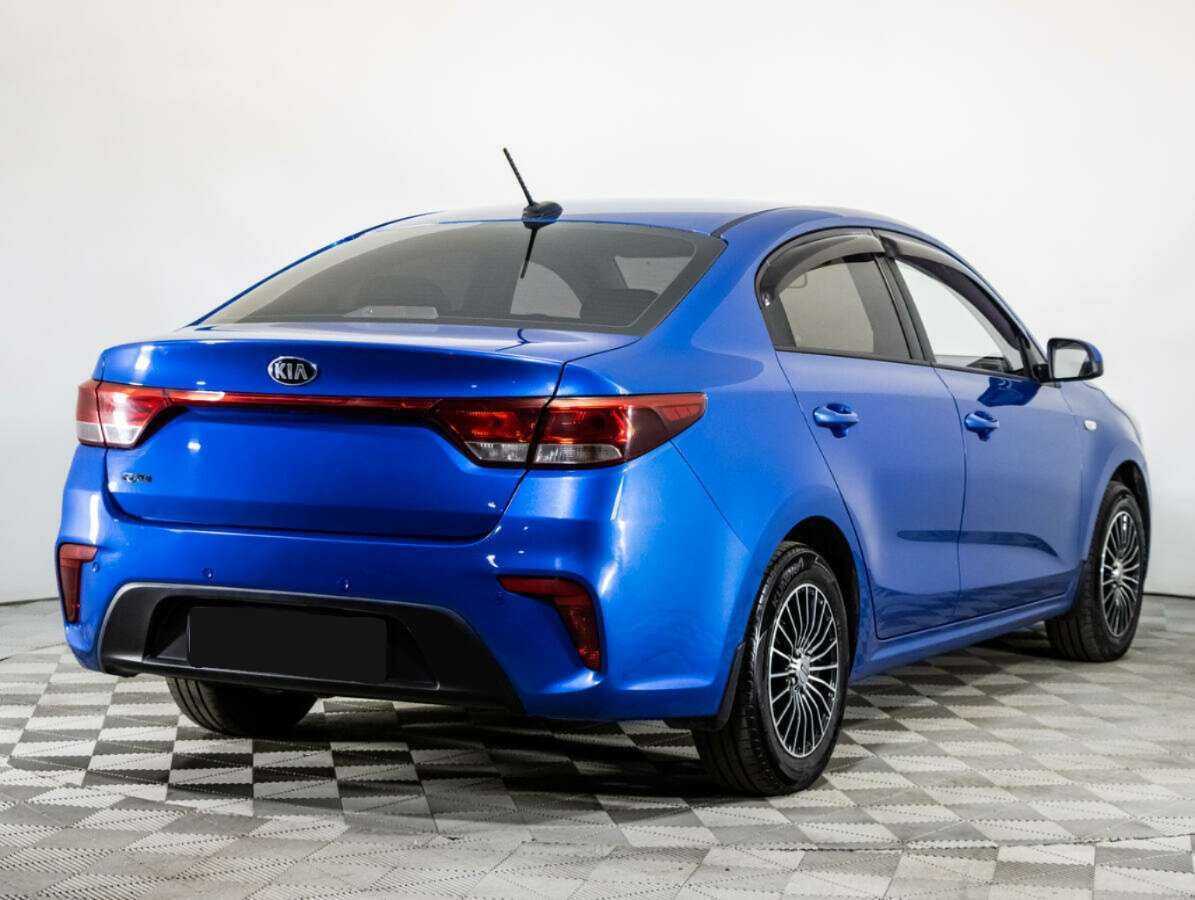 Kia Rio с пробегом — 2017 год. Фото: #3