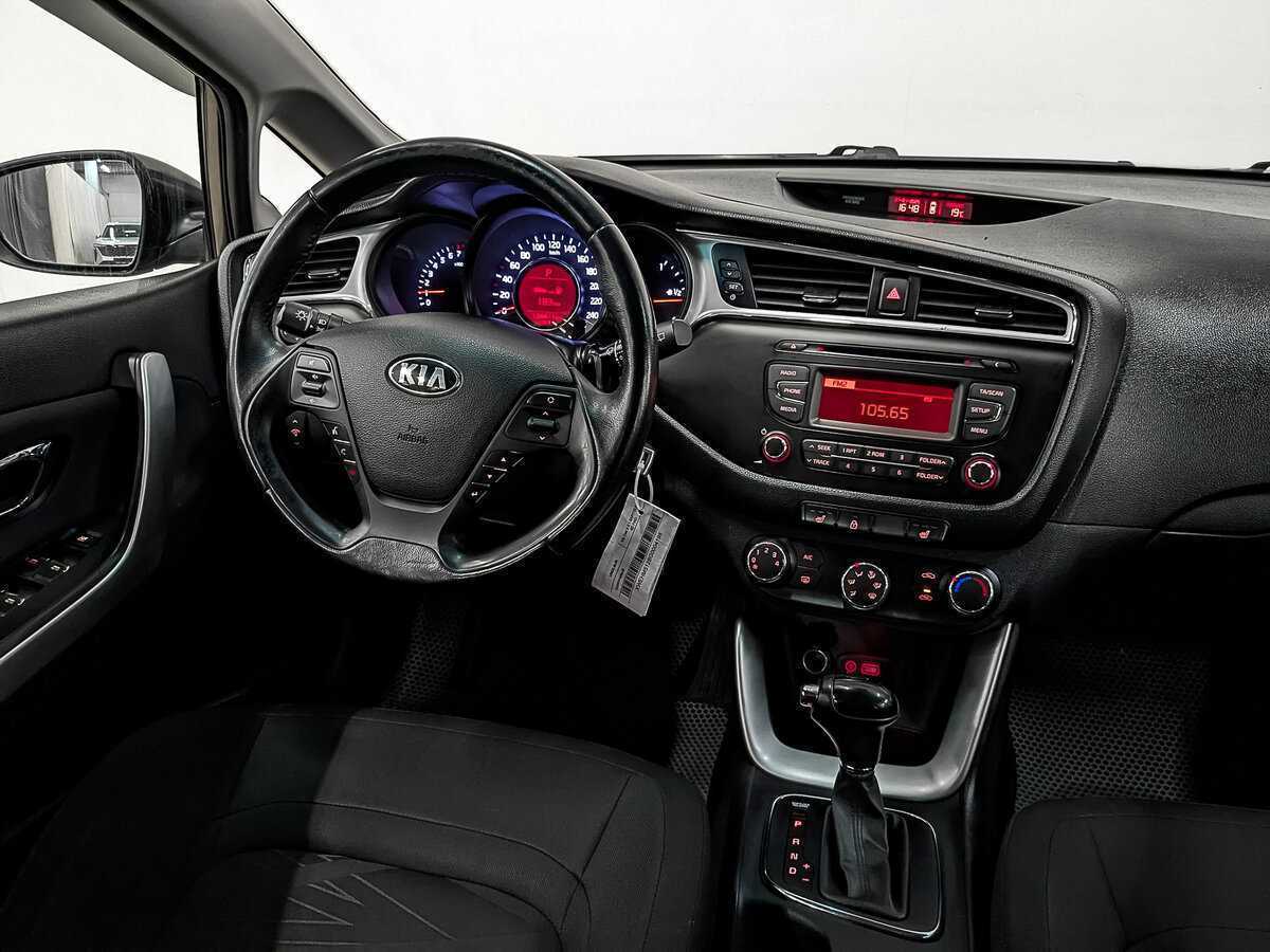 Kia Ceed с пробегом — 2016 год. Фото: #25