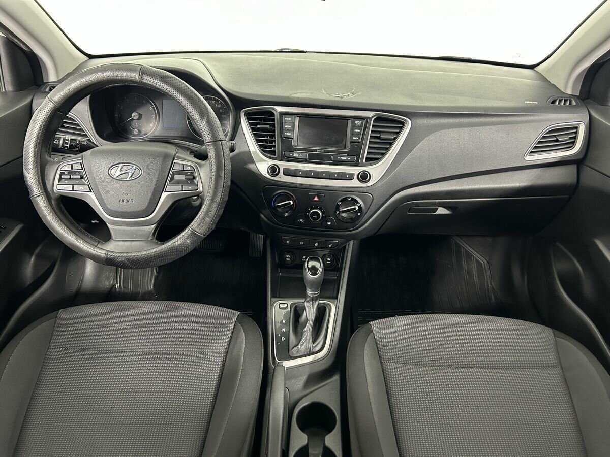 Hyundai Solaris с пробегом — 2017 год. Фото: #6