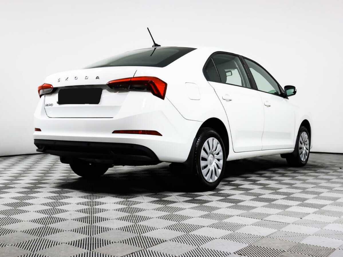 Skoda Rapid с пробегом — 2020 год. Фото: #3