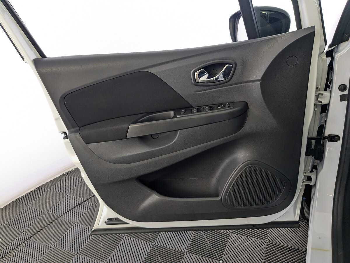 Renault Kaptur с пробегом — 2020 год. Фото: #14