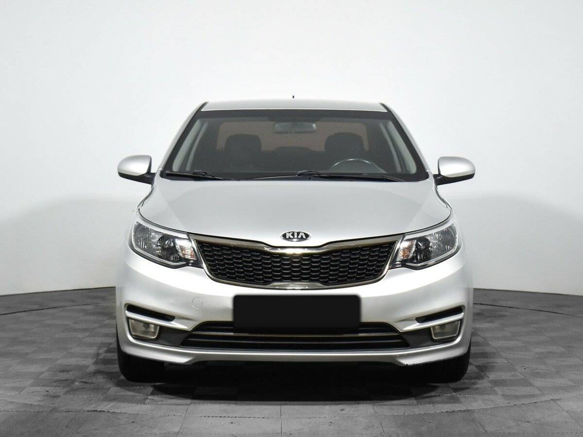Kia Rio с пробегом — 2016 год. Фото: #1
