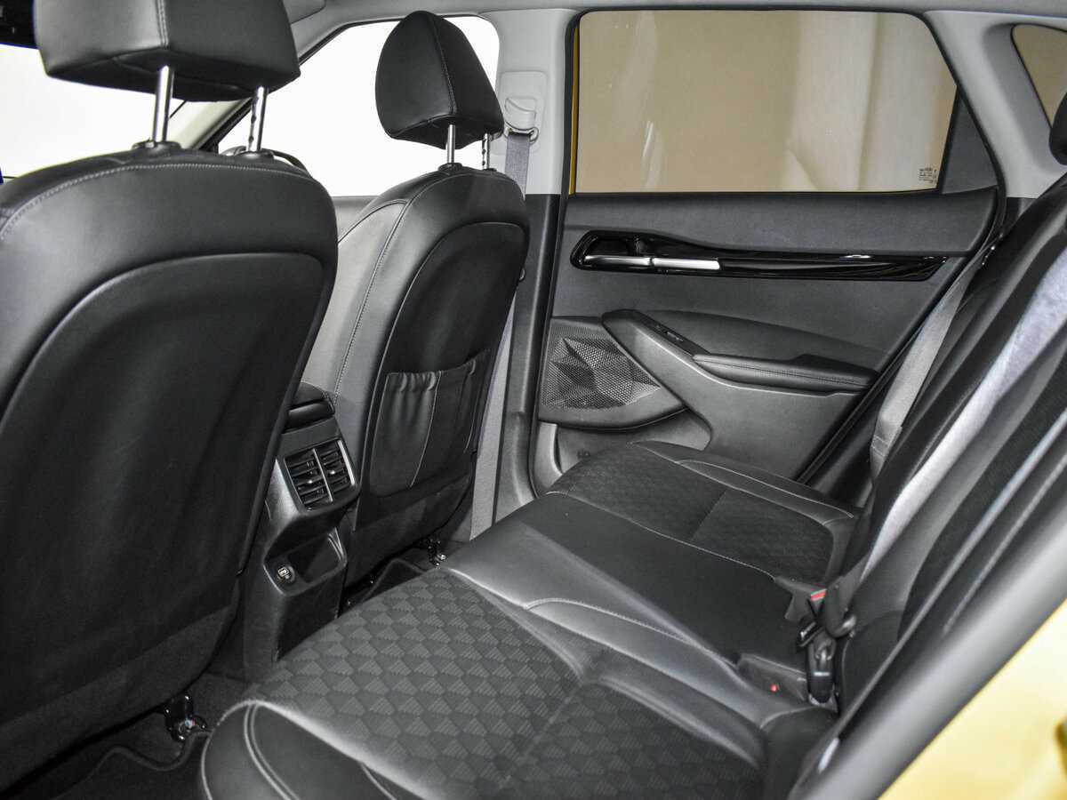 Kia Seltos с пробегом — 2020 год. Фото: #11