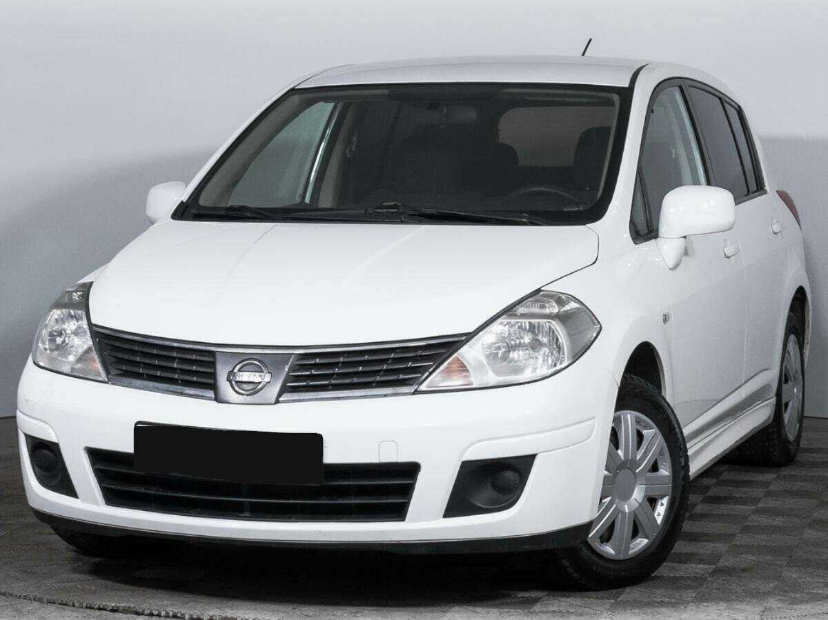 Nissan Tiida с пробегом — 2013 год. Посмотреть фото