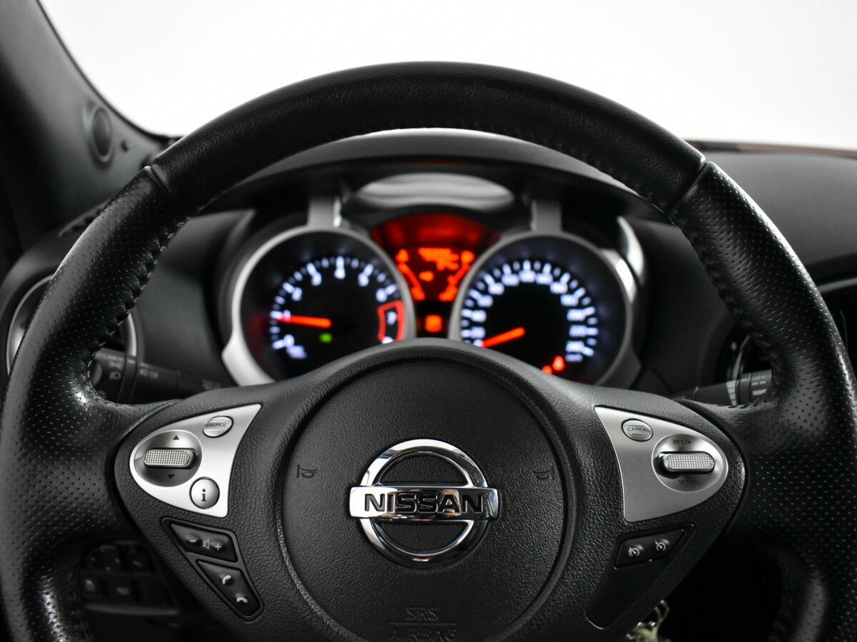 Nissan Juke с пробегом — 2013 год. Фото: #14