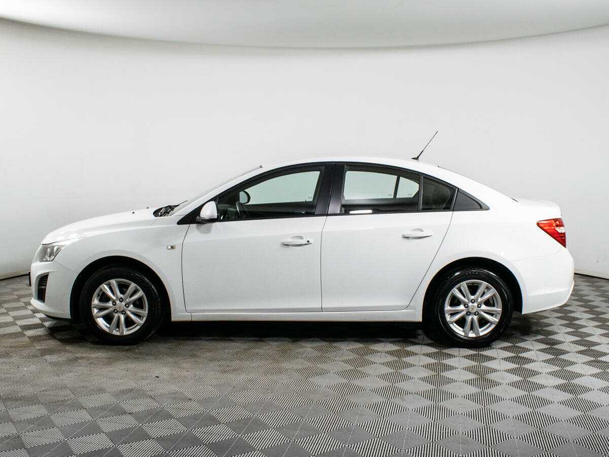 Chevrolet Cruze с пробегом — 2013 год. Фото: #7