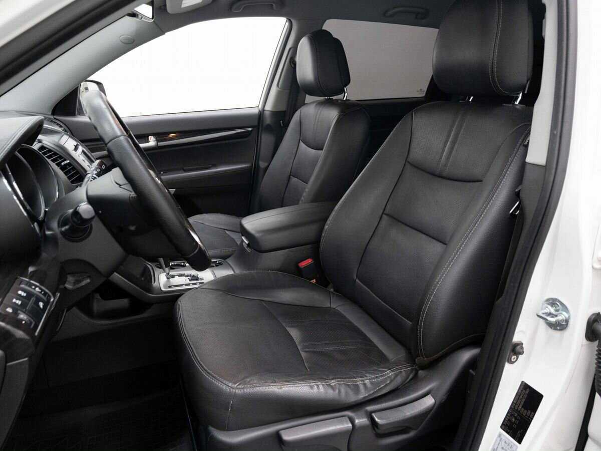 Kia Sorento с пробегом — 2012 год. Фото: #7