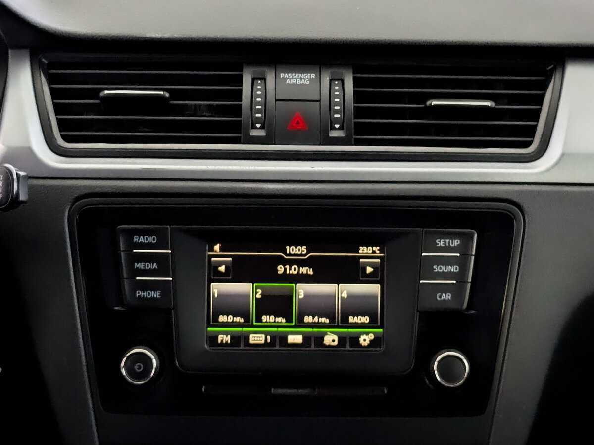 Skoda Rapid с пробегом — 2017 год. Фото: #14