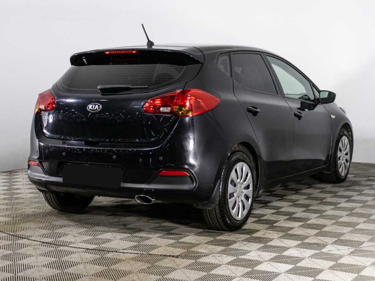 Kia Ceed с пробегом — 2015 год. Фото: #4