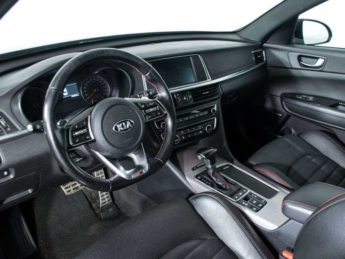 Kia Optima с пробегом — 2018 год. Фото: #10