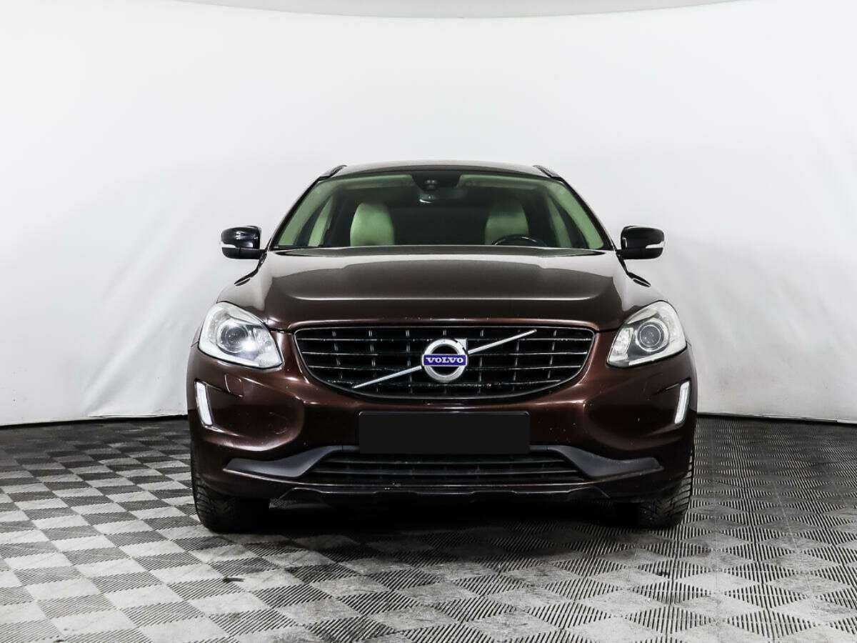 Volvo XC60 с пробегом — 2014 год. Фото: #1