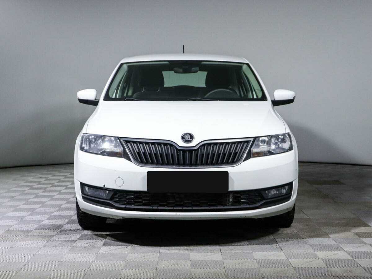 Skoda Rapid с пробегом — 2019 год. Фото: #1