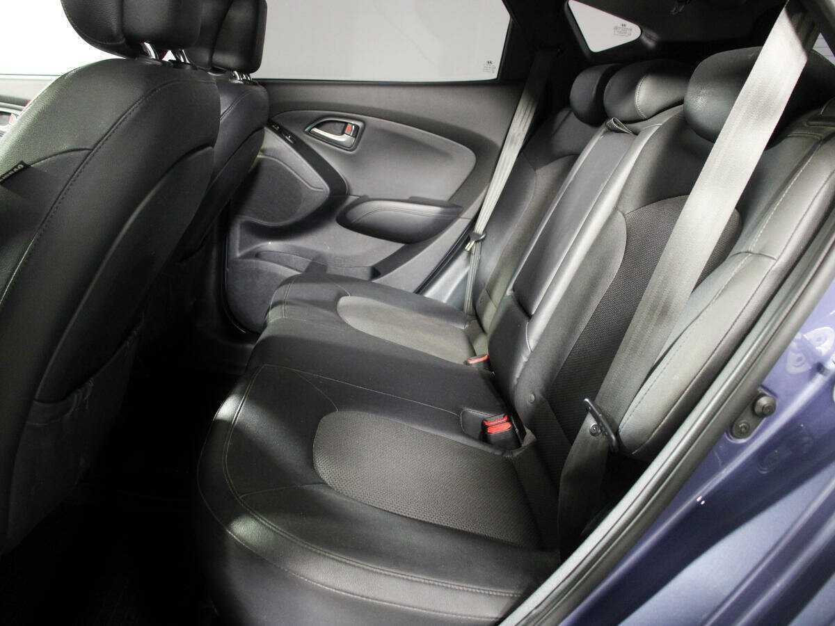 Hyundai ix35 с пробегом — 2013 год. Фото: #9