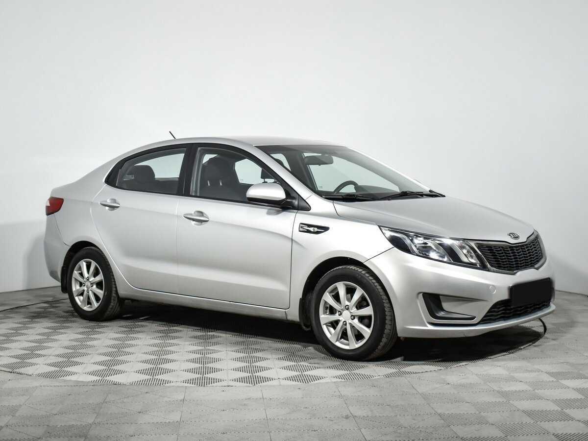 Kia Rio с пробегом — 2012 год. Фото: #2