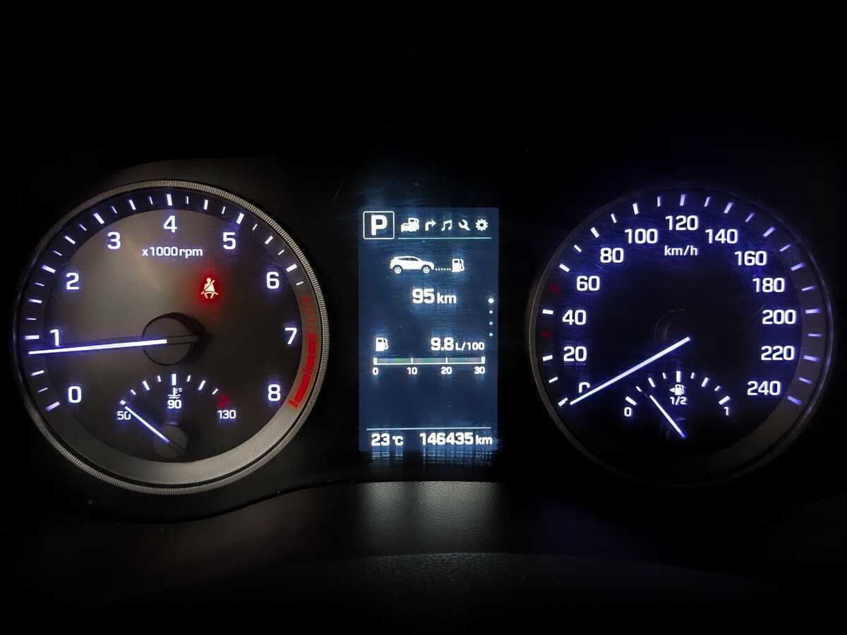 Hyundai Tucson с пробегом — 2015 год. Фото: #12