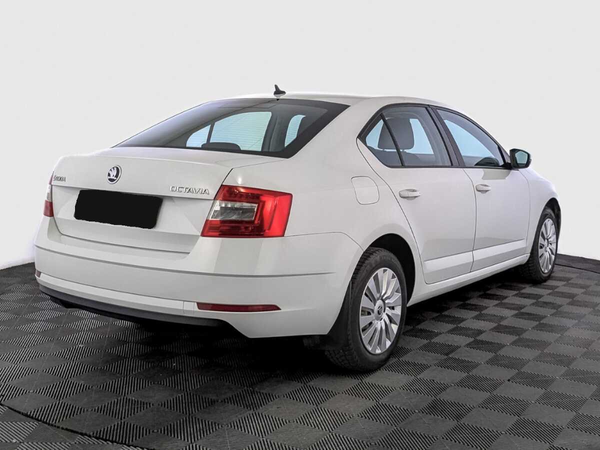 Skoda Octavia с пробегом — 2017 год. Фото: #4
