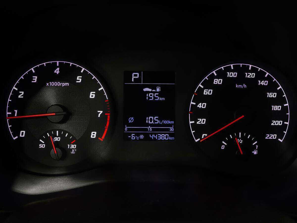 Hyundai Solaris с пробегом — 2021 год. Фото: #14