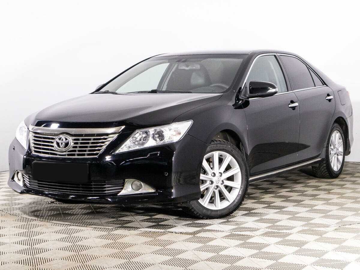 Toyota Camry с пробегом — 2013 год. Фото: #0