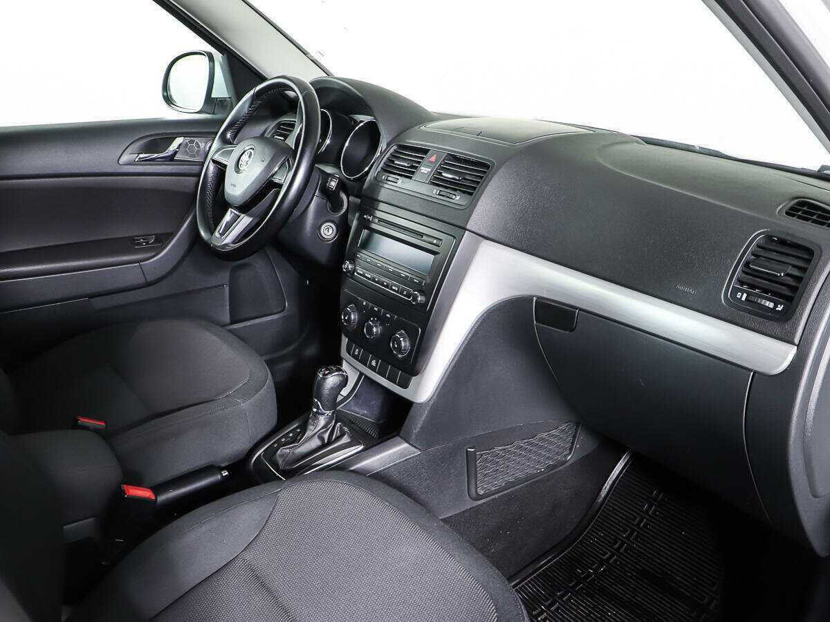 Skoda Yeti с пробегом — 2014 год. Фото: #8
