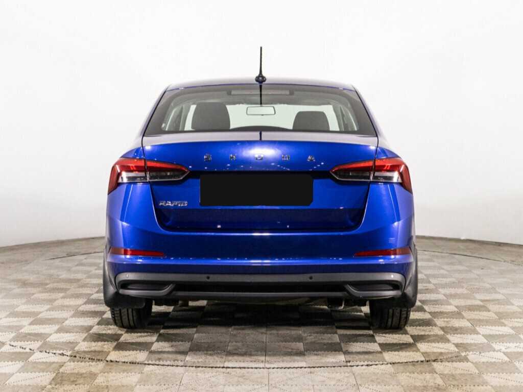 Skoda Rapid с пробегом — 2021 год. Фото: #5