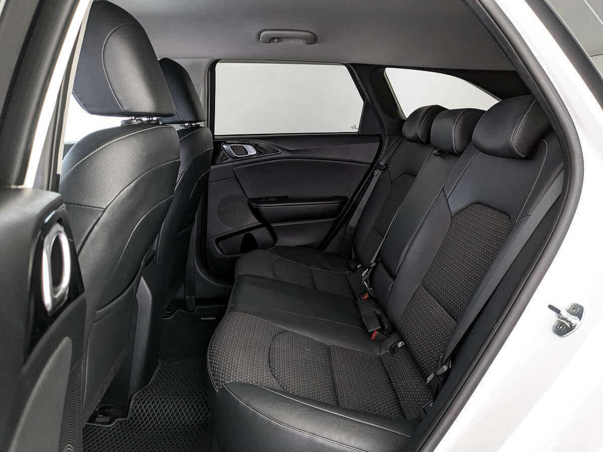 Kia Ceed с пробегом — 2021 год. Фото: #13