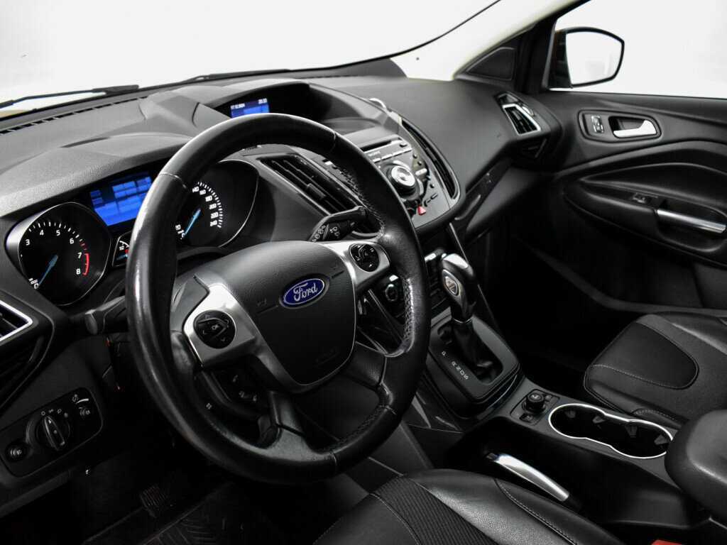 Ford Kuga с пробегом — 2016 год. Фото: #8