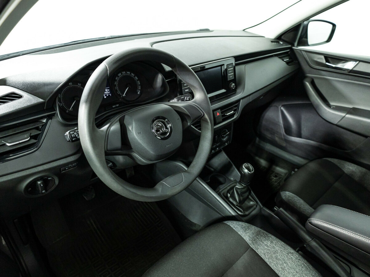 Skoda Rapid с пробегом — 2020 год. Фото: #10
