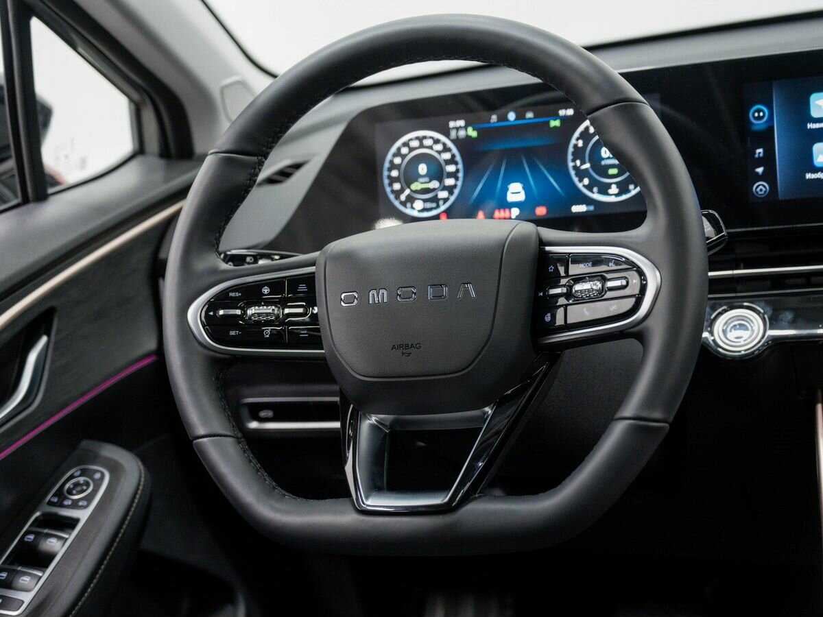 OMODA C5 с пробегом — 2023 год. Фото: #10