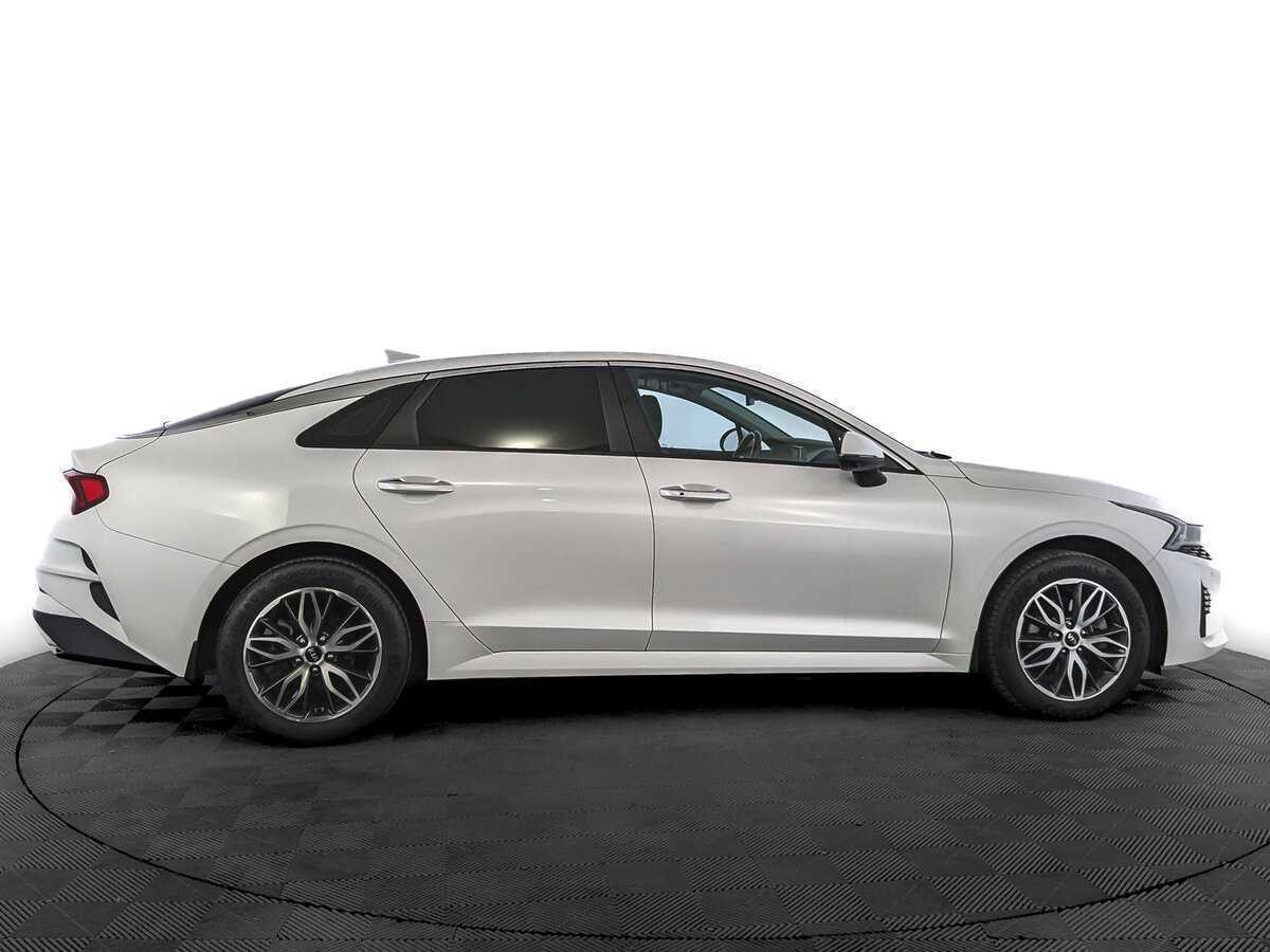 Kia K5 с пробегом — 2021 год. Фото: #3