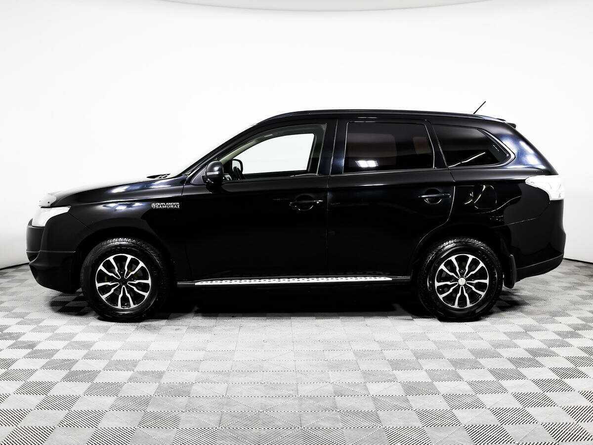 Mitsubishi Outlander с пробегом — 2013 год. Фото: #7