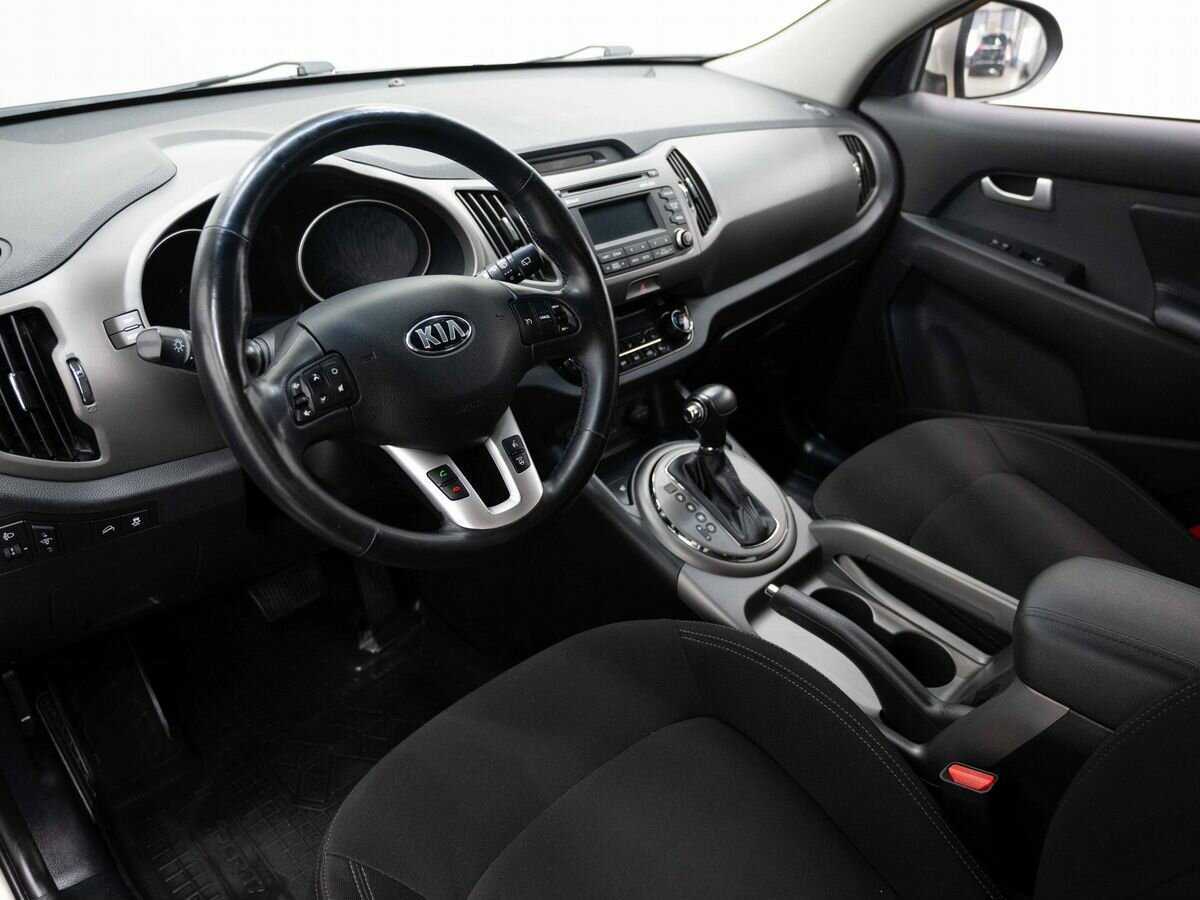 Kia Sportage с пробегом — 2014 год. Фото: #6
