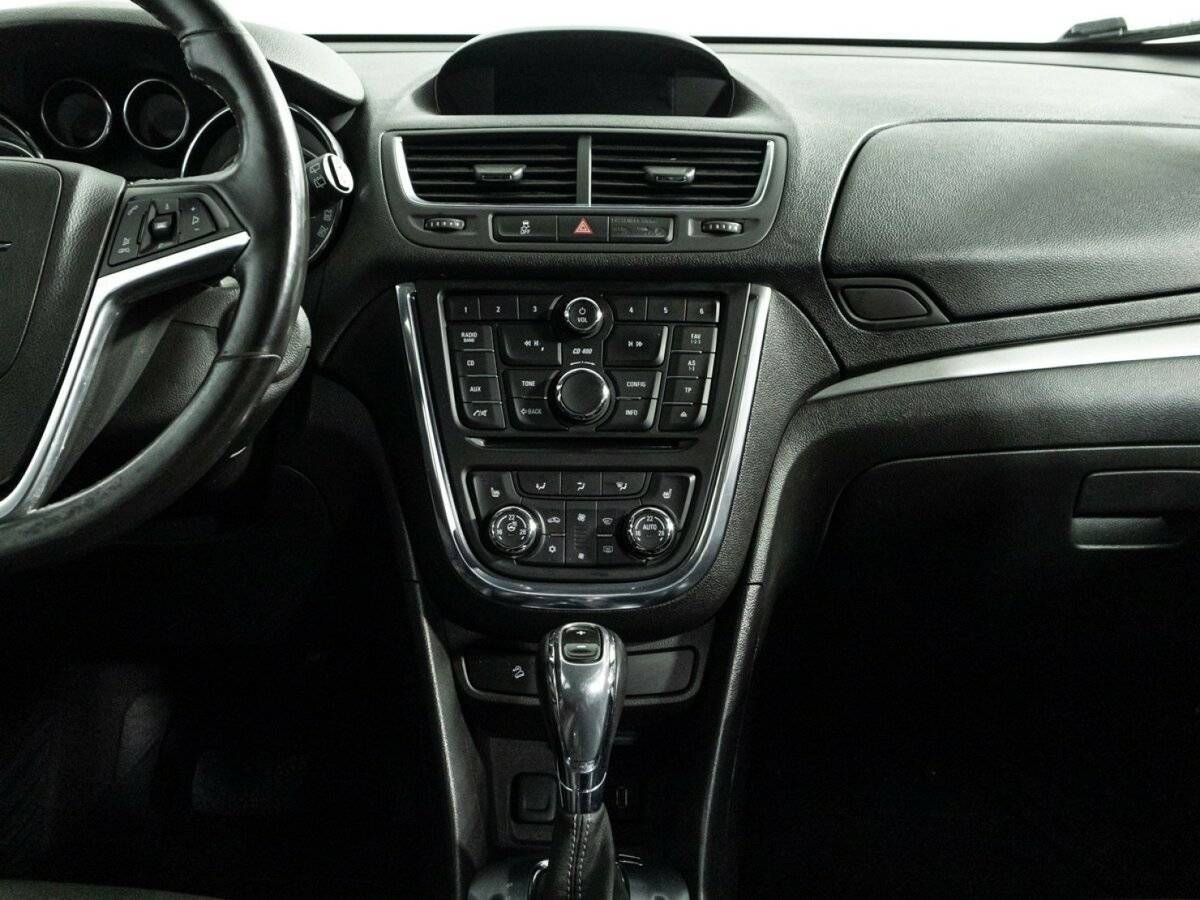 Opel Mokka с пробегом — 2012 год. Фото: #13