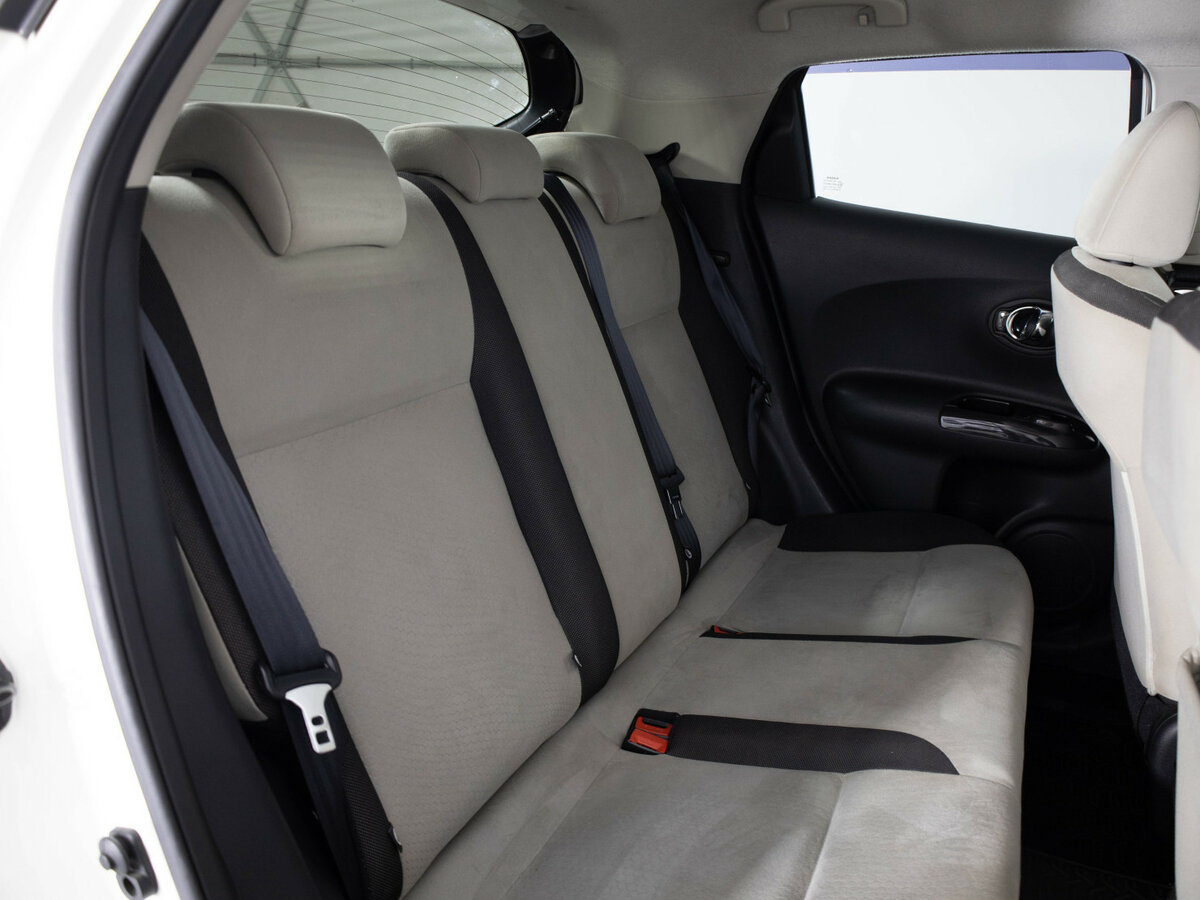 Nissan Juke с пробегом — 2013 год. Фото: #16