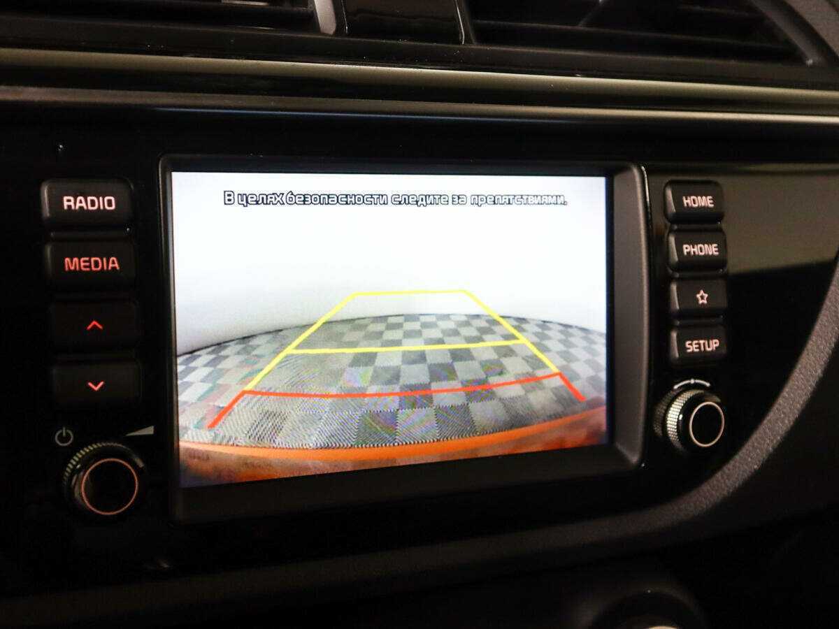 Kia Rio с пробегом — 2017 год. Фото: #12