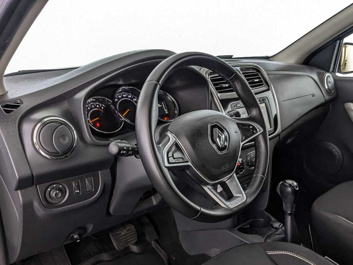 Renault Sandero с пробегом — 2019 год. Фото: #10