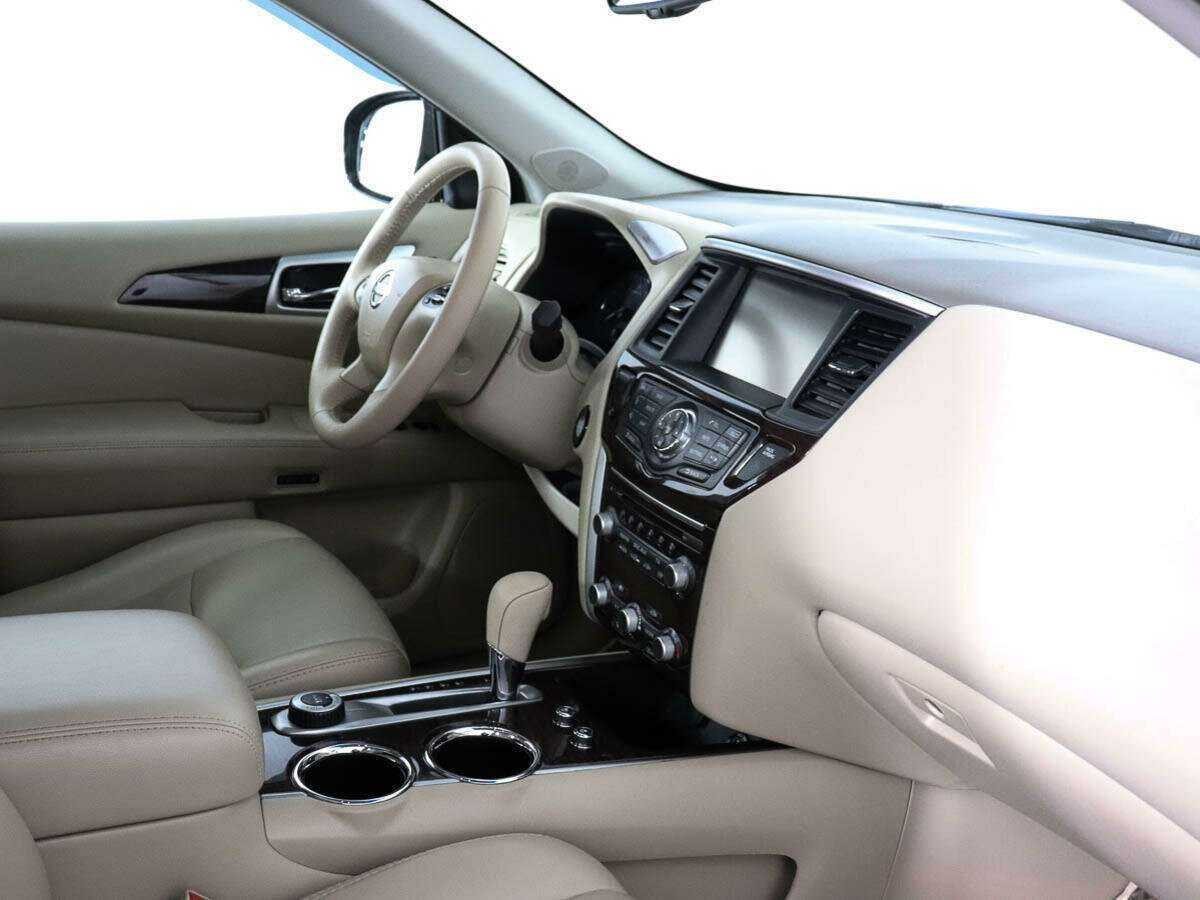 Nissan Pathfinder с пробегом — 2014 год. Фото: #6