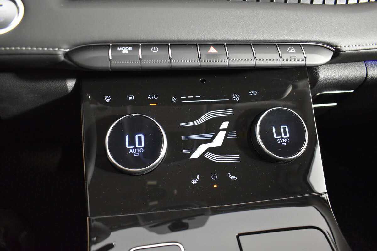 EXEED LX с пробегом — 2023 год. Фото: #18