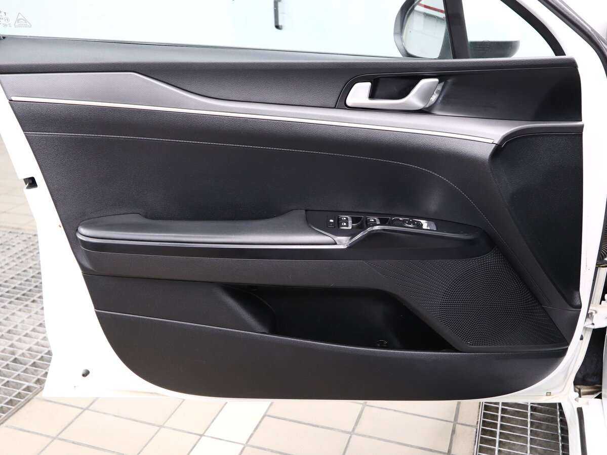 Kia K5 с пробегом — 2021 год. Фото: #6