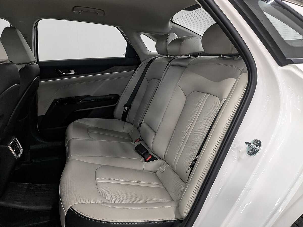 Kia K5 с пробегом — 2022 год. Фото: #16