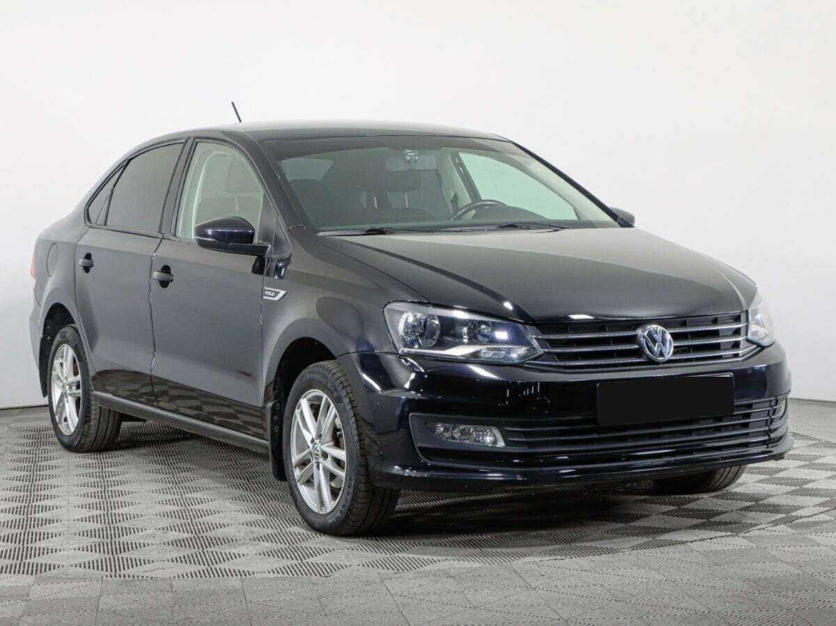 Volkswagen Polo с пробегом — 2015 год. Фото: #2