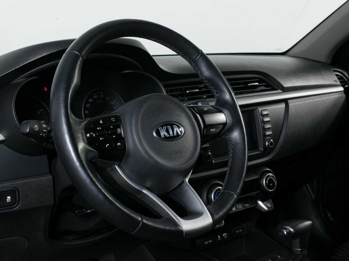 Kia Rio с пробегом — 2018 год. Фото: #11