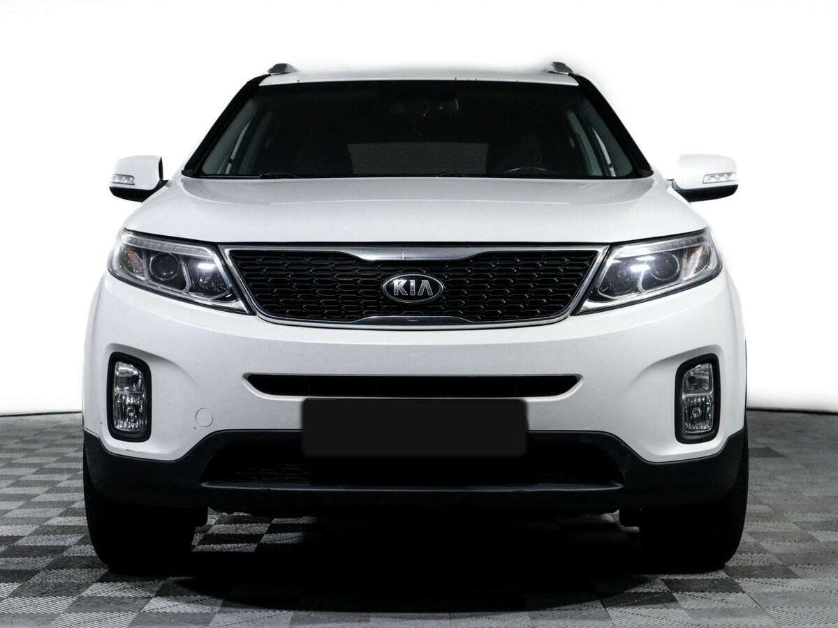 Kia Sorento с пробегом — 2015 год. Фото: #1