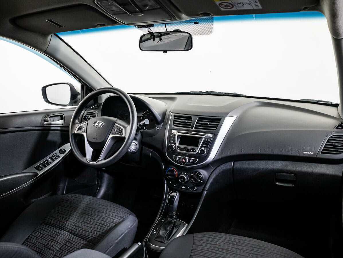 Hyundai Solaris с пробегом — 2016 год. Фото: #8