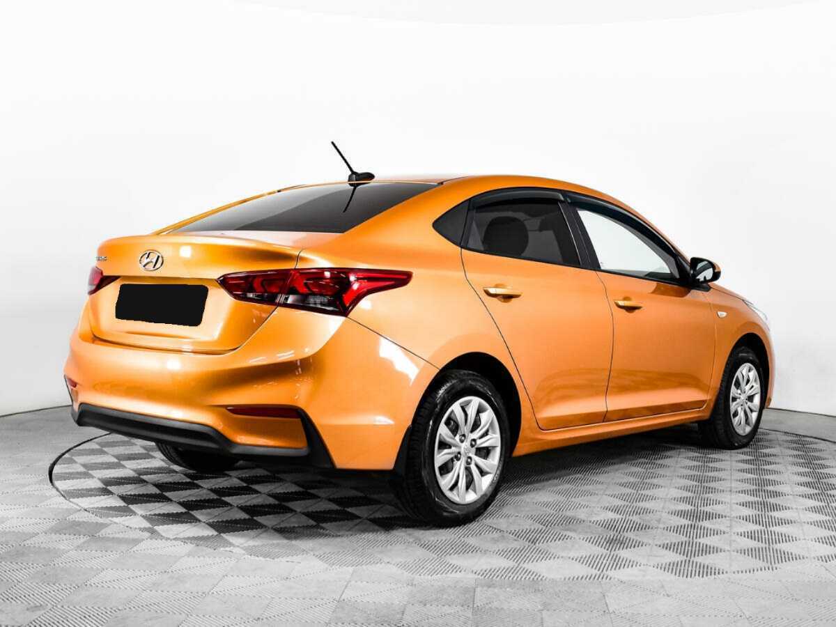 Hyundai Solaris с пробегом — 2017 год. Фото: #3